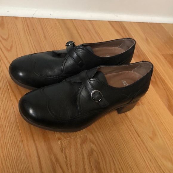 dansko formal shoes